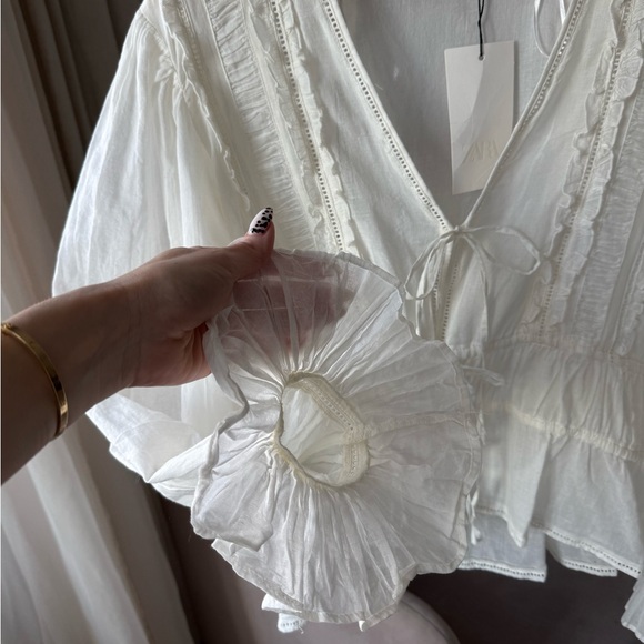 Zara ZW Romantic Ladder Stitch Blouse Oyster White M NWT - Picture 4 of 14